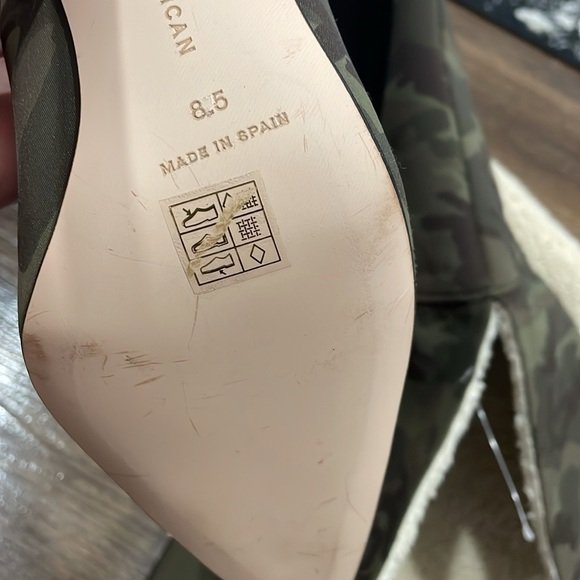 GOOD AMERICAN High Kickstand Camo Over The Knee Boots - Picture 14 of 15